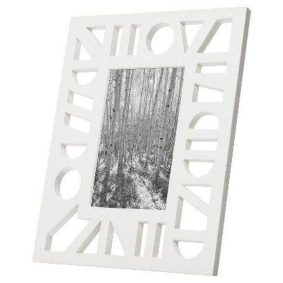 Art Print in Nate Berkus™ Carved Geo Photo Frame - Picture 12 of 13